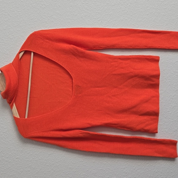 Ganni Open Back Rollneck Sweater in Flame Orange XS Lightweight Spring - Picture 4 of 9